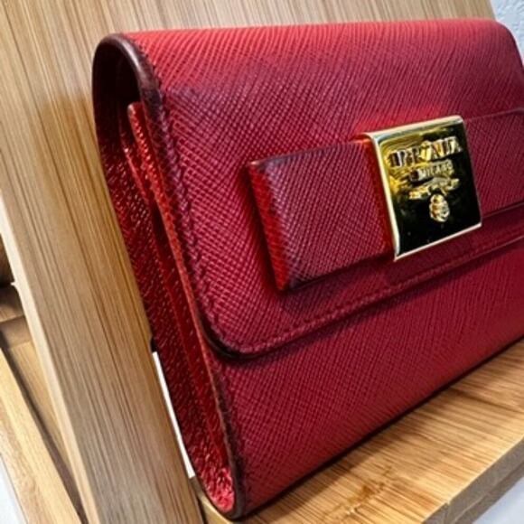 Authentic PRADA Saffiano Lux Leather Tri-Fold Wallet Red with Bow - Picture 3 of 11